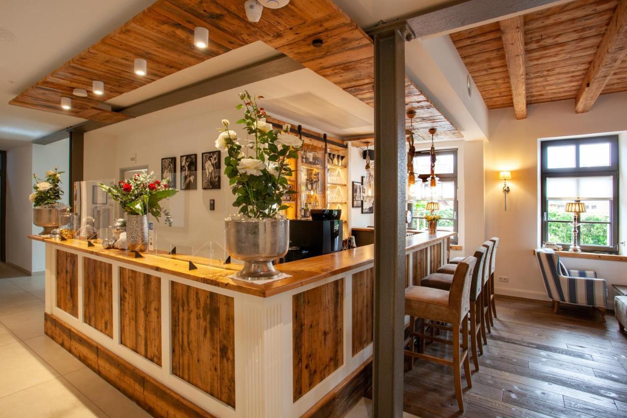 Hotel Achterum Greetsiel Eksteriør billede